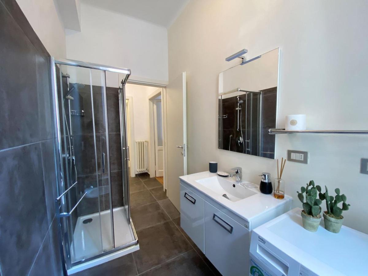 Via Benzi Apartment Como Exterior photo